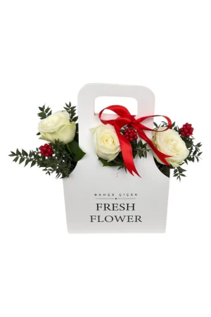 Kokina İle Beyaz Gül Uyumu Fresh Flower'da